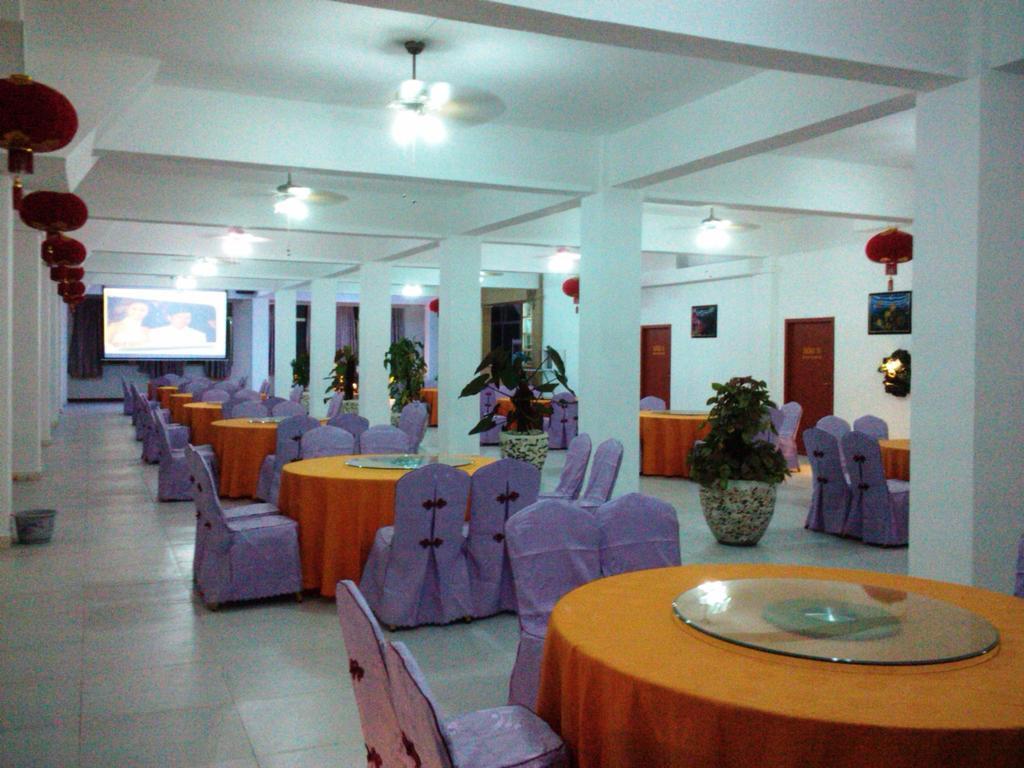 Airlines Business Hotel Port Vila Exterior photo