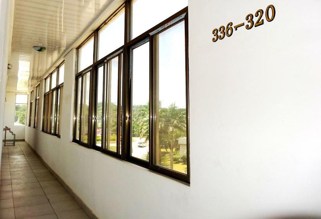 Airlines Business Hotel Port Vila Exterior photo