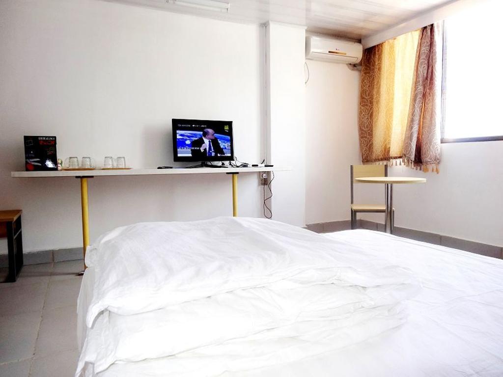 Airlines Business Hotel Port Vila Room photo